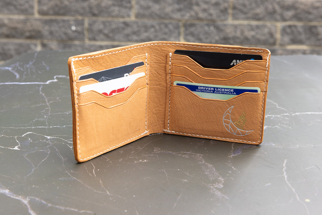 Bifold Wallet in Chevre