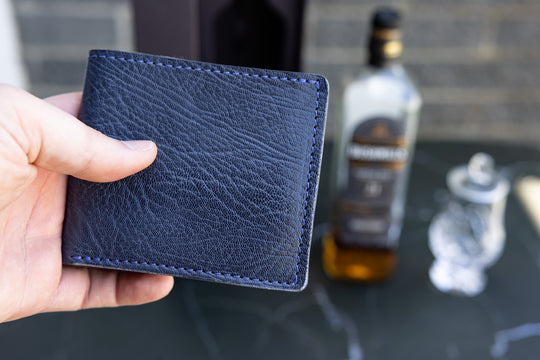 Bifold Wallet in Chevre