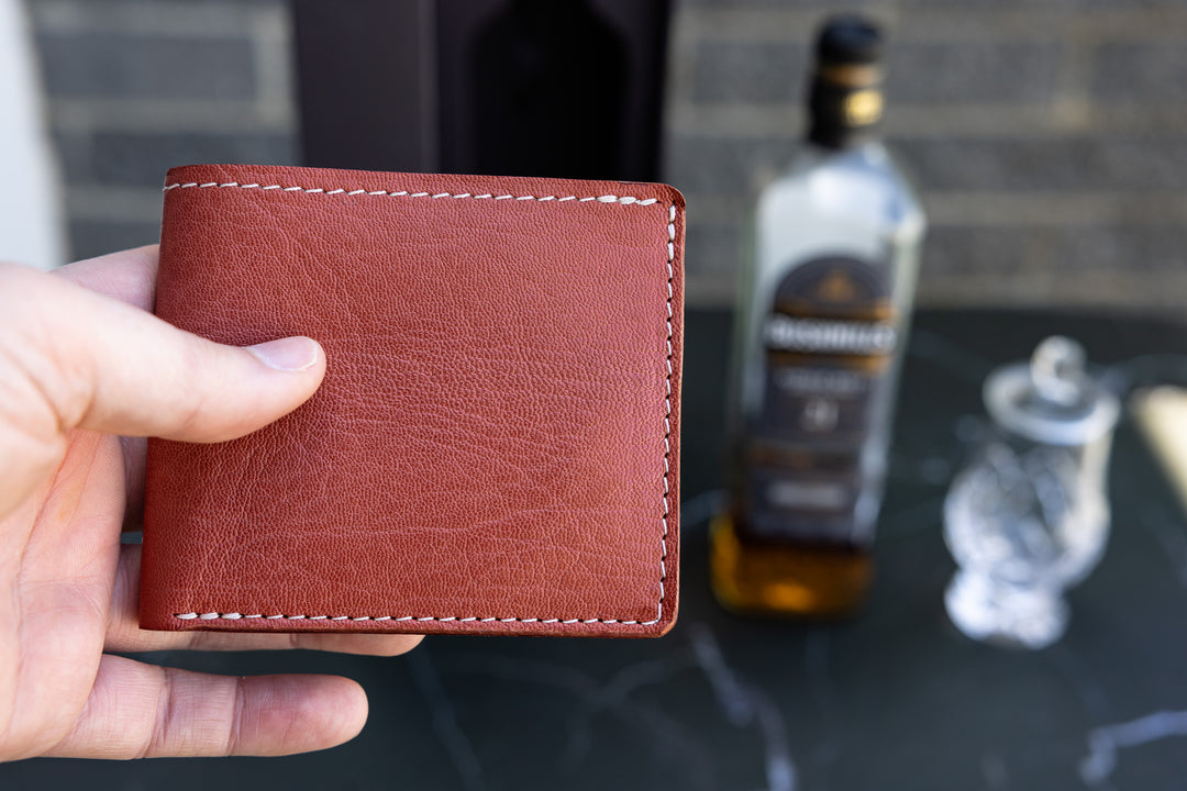 Bifold Wallet in Chevre