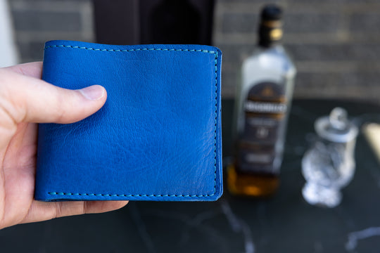 Bifold Wallet in Chevre